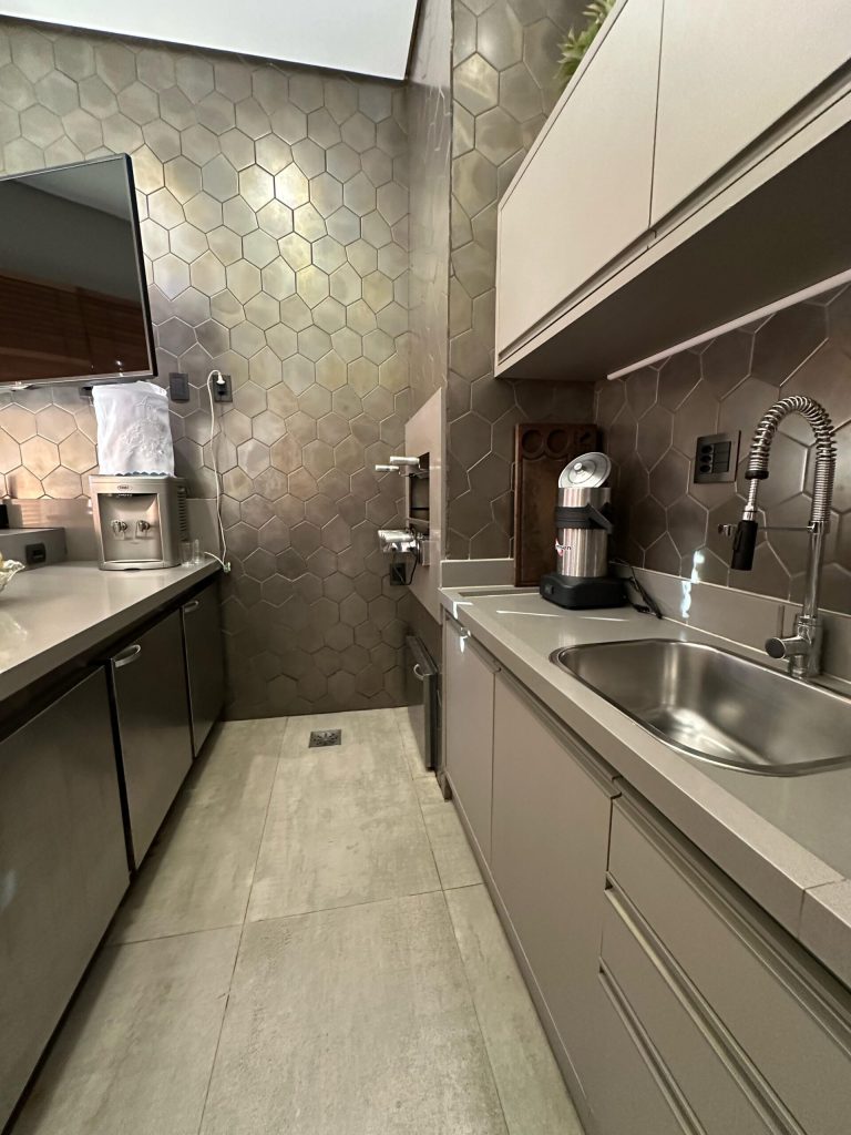 WhatsApp Image 2025-05-08 at 11.16.02