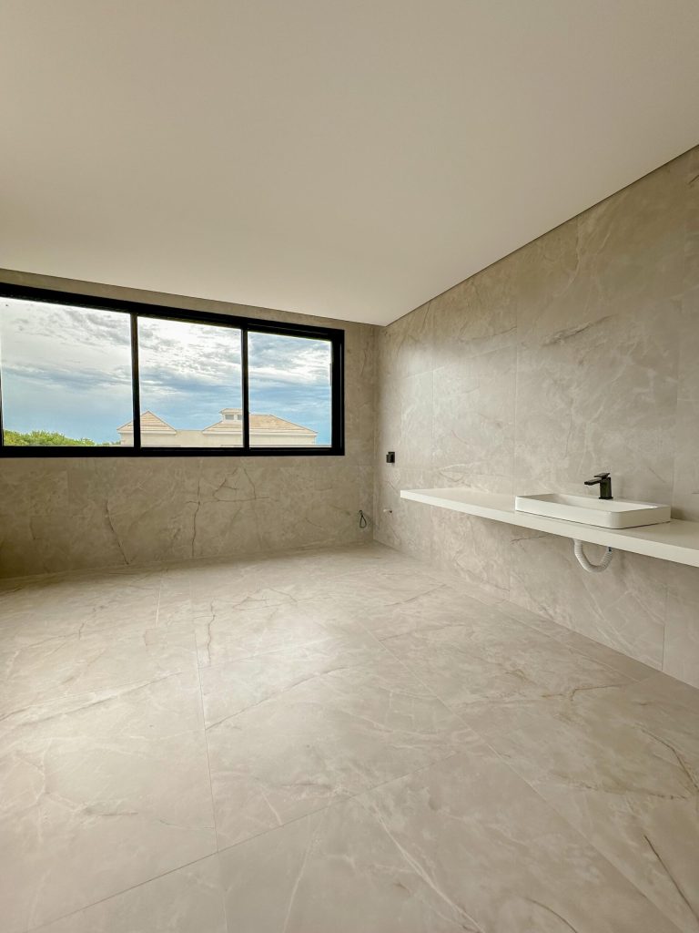 WhatsApp Image 2025-05-14 at 14.44.05 (3)