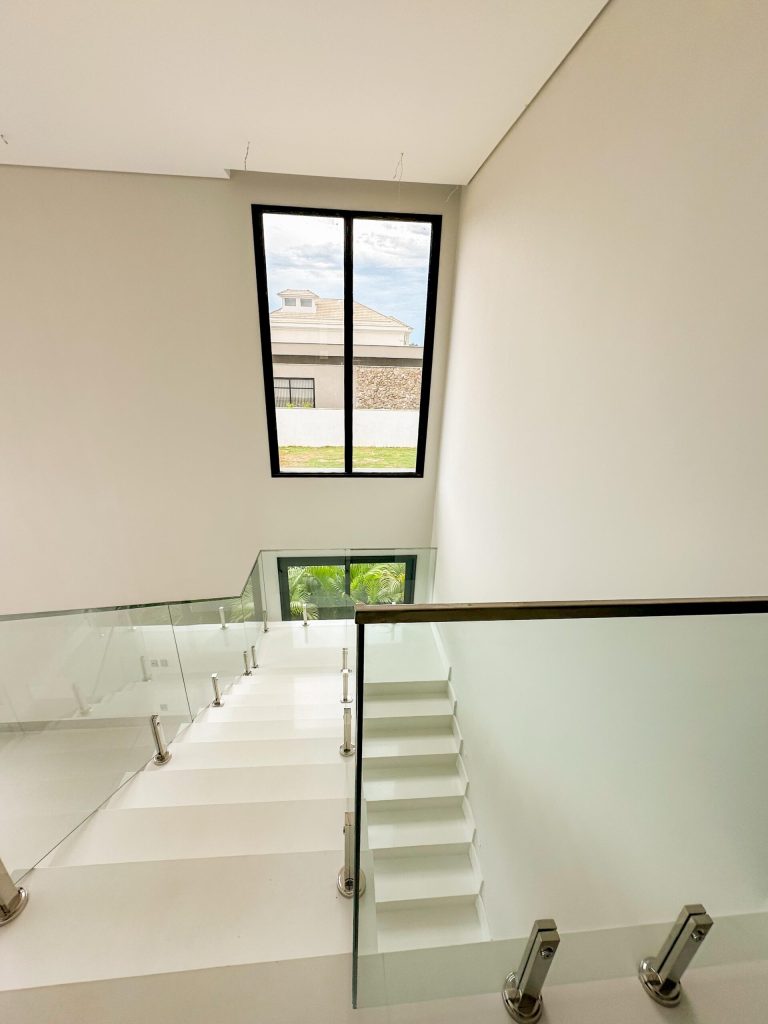 WhatsApp Image 2025-05-14 at 14.44.06 (4)