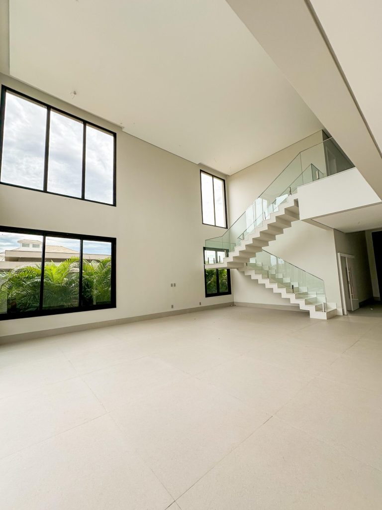 WhatsApp Image 2025-05-14 at 14.44.07 (3)