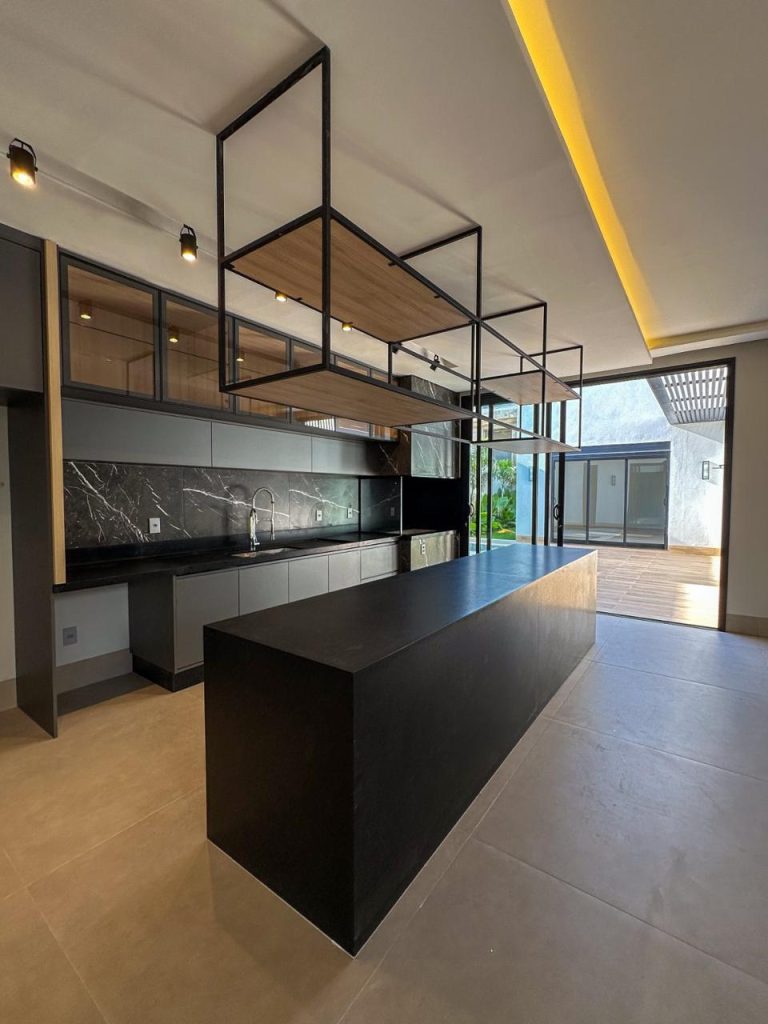 WhatsApp Image 2025-05-14 at 14.47.02 (3)