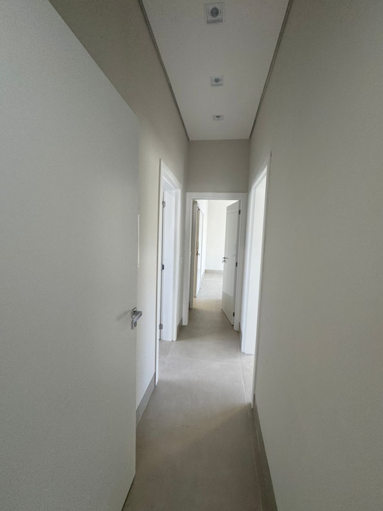 WhatsApp Image 2025-05-22 at 09.20.26