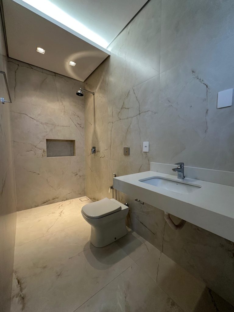 WhatsApp Image 2025-05-23 at 10.48.30 (4)