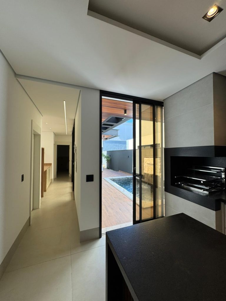 WhatsApp Image 2025-05-23 at 17.56.08 (3)