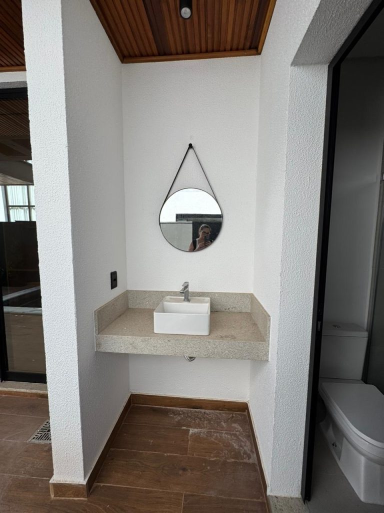 WhatsApp Image 2025-05-23 at 17.56.11