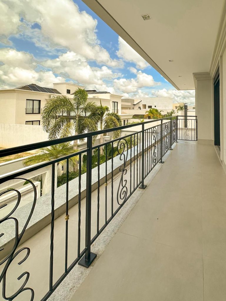 WhatsApp Image 2025-05-24 at 18.21.08 (2)