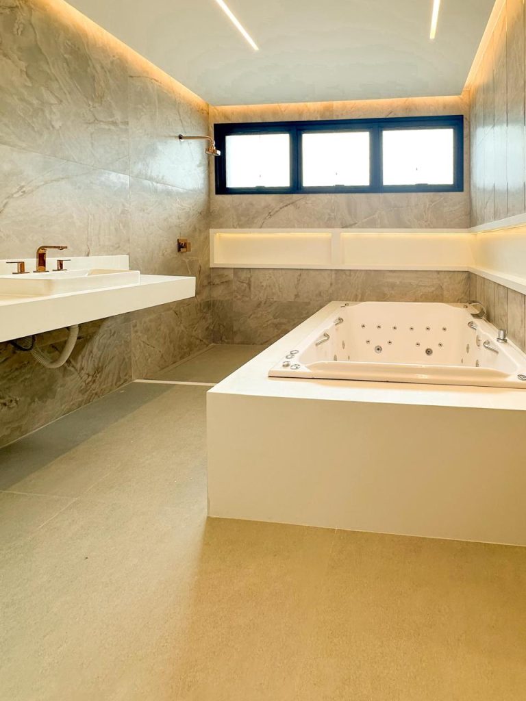 WhatsApp Image 2025-05-24 at 18.21.09 (3)