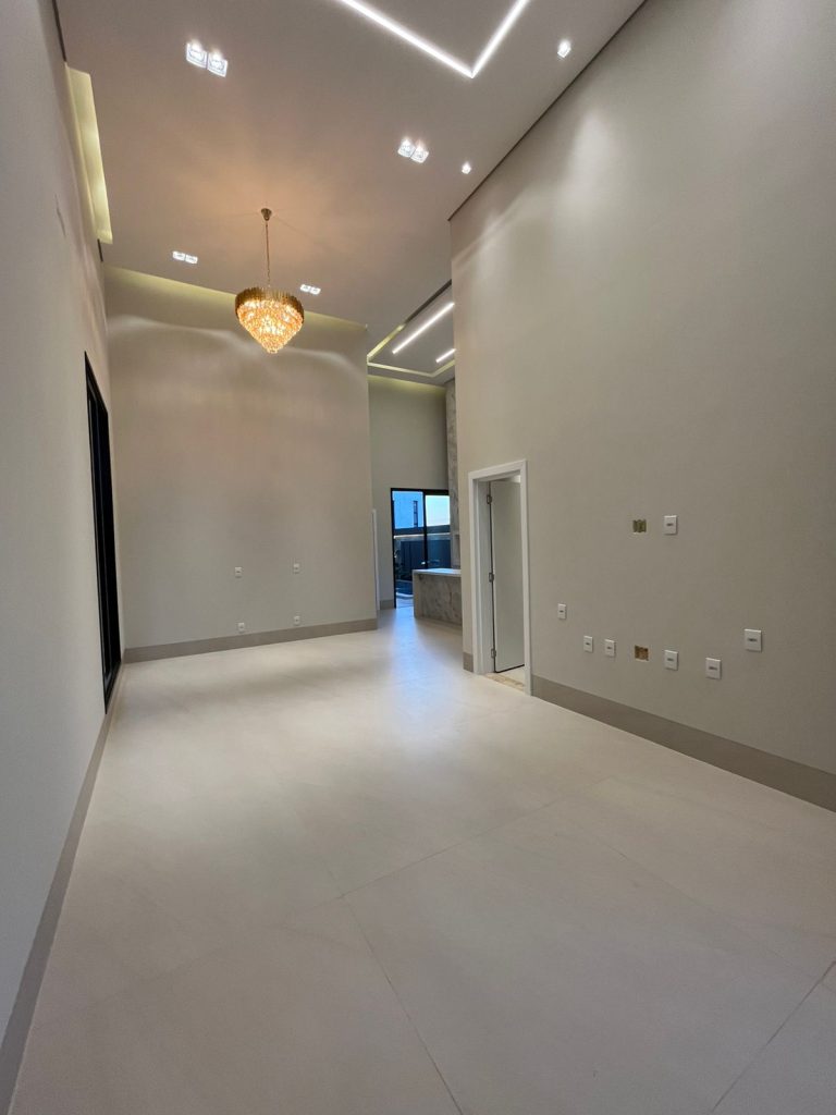 WhatsApp Image 2025-06-15 at 14.08.29 (2)