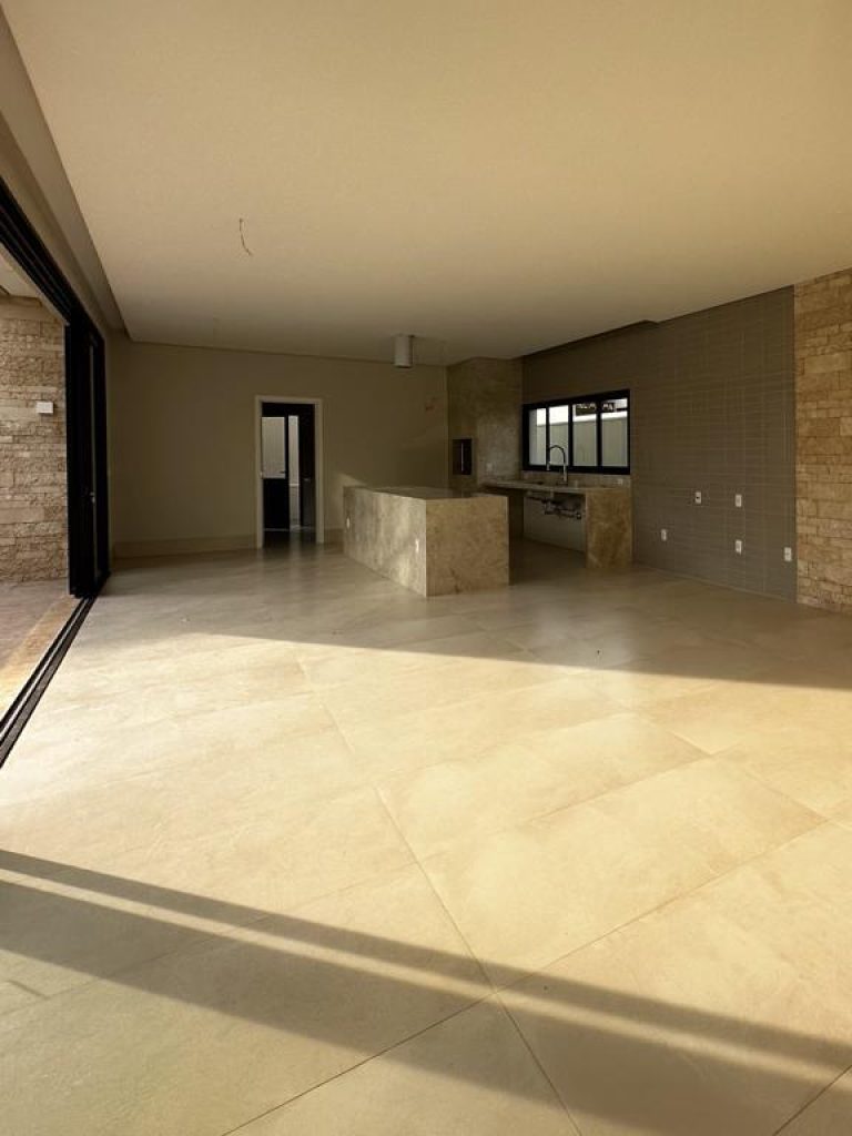 casa no consomínio florais do Valle (16)