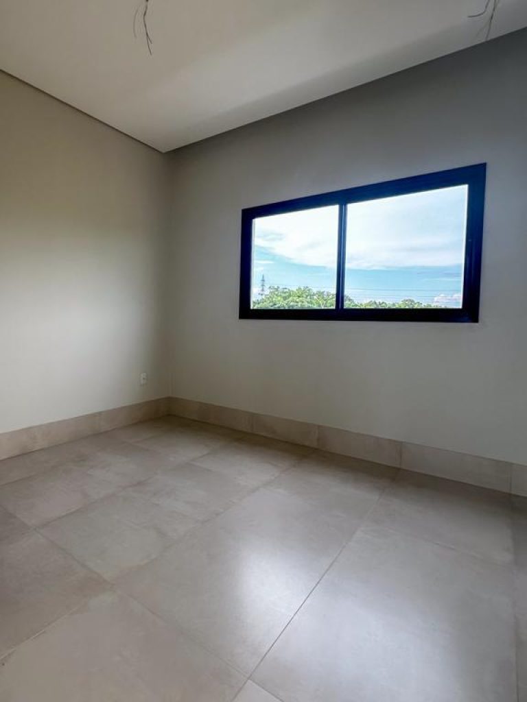 casa no consomínio florais do Valle (5)