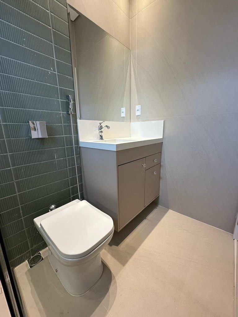 ea9f5ca8-497f-47cc-8667-730cfa7b20ce