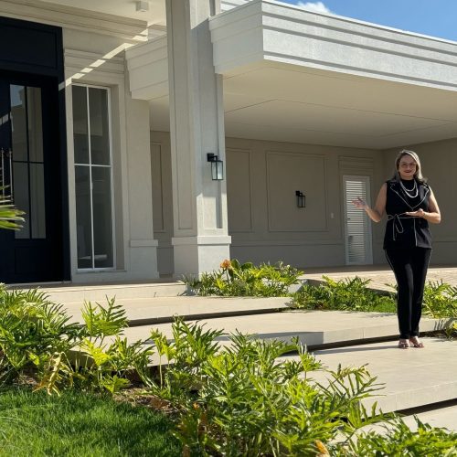 f131f5c0-6ebe-4185-982c-6c51093bfded f131f5c0-6ebe-4185-982c-6c51093bfded