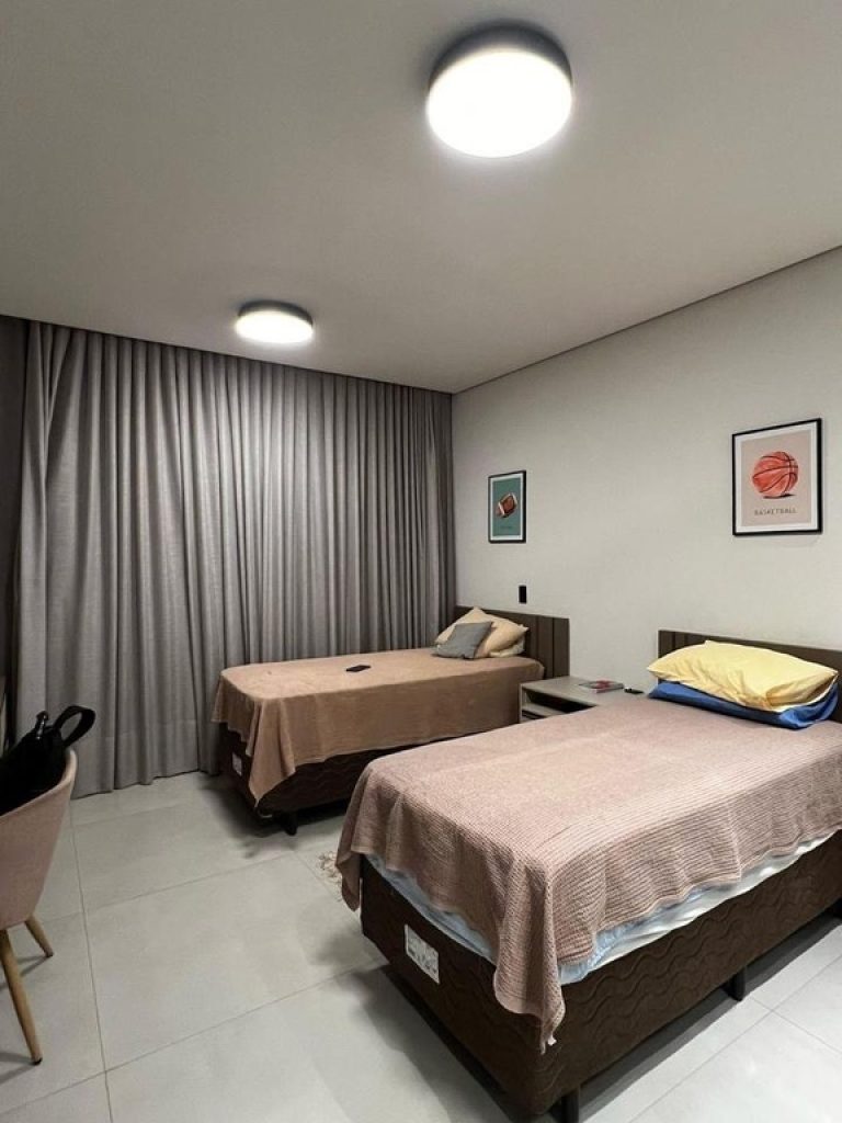 fa42f5ea-faa5-4387-9334-1a3c501aca22